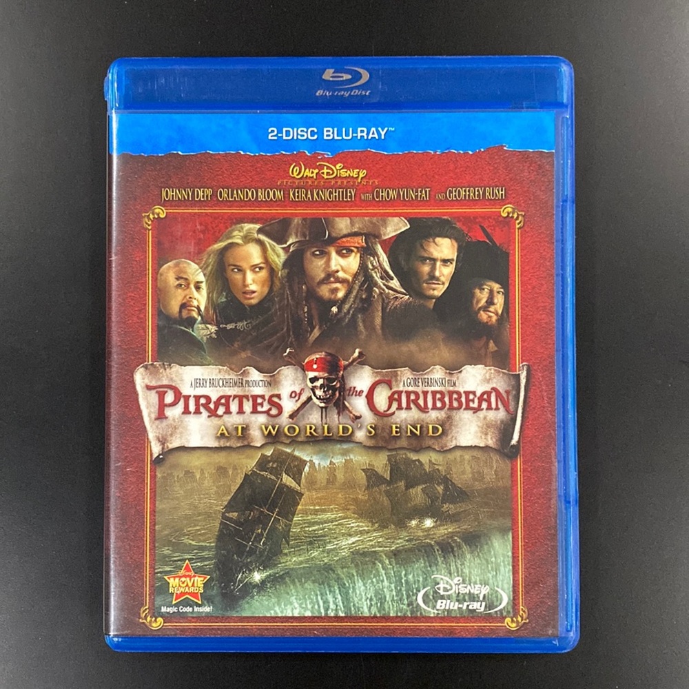 Pirates of the Caribbean: At Worlds End - Blu-ray & DVD Combo Set